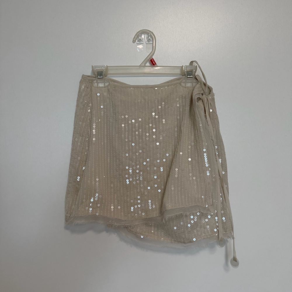 Pull&Bear Sparkling Beige Mini Skirt